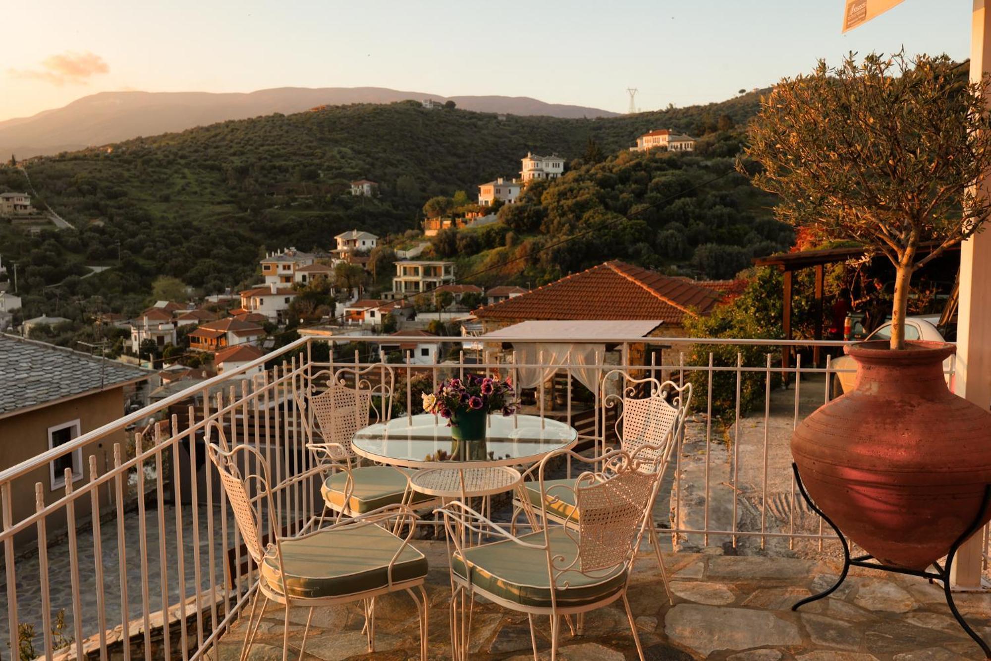 Με Θέα Το Ηλιοβασιλεμα 2 Afissos Exterior foto