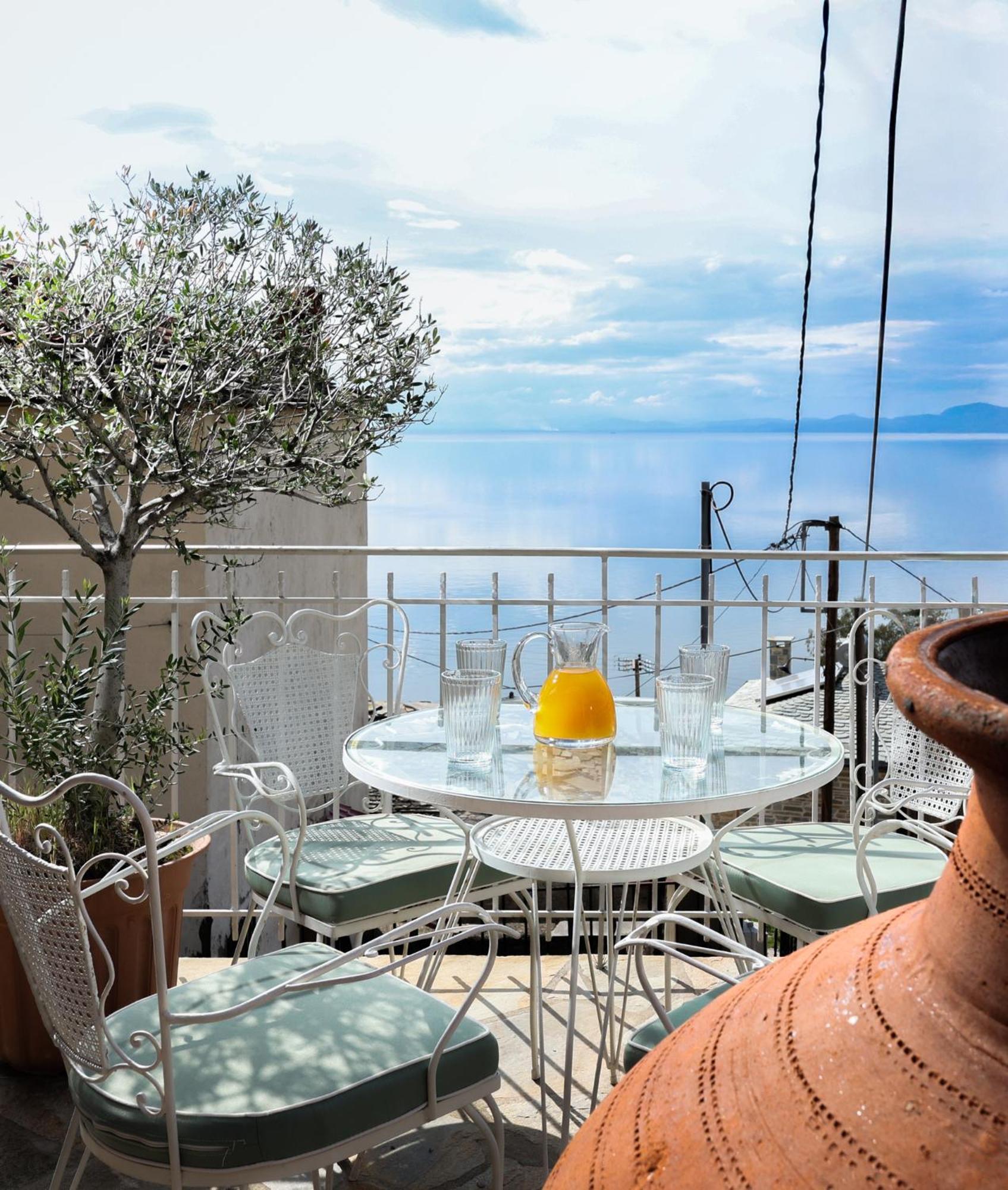 Με Θέα Το Ηλιοβασιλεμα 2 Afissos Exterior foto